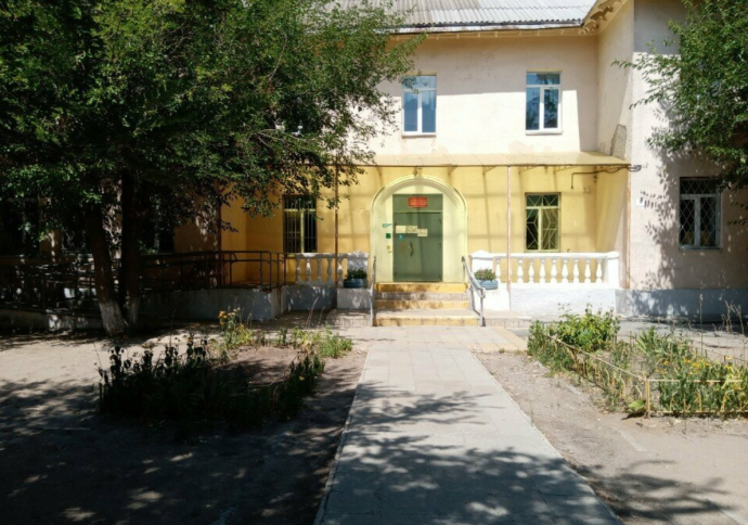 Средняя школа № 10 (начальная школа) Средняя школа № 10 (начальная школа)